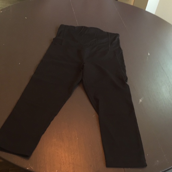 Maternity Crop Leggings - Picture 1 of 3